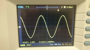 FY3200S 1MHz 1V Sine