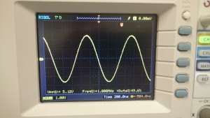 DG1022U_1MHz_5V_Sine