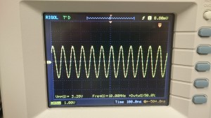 DG1022U_10MHz_5V_Sine