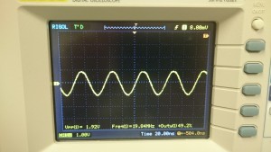 DG1022U_20MHz_5V_Sine